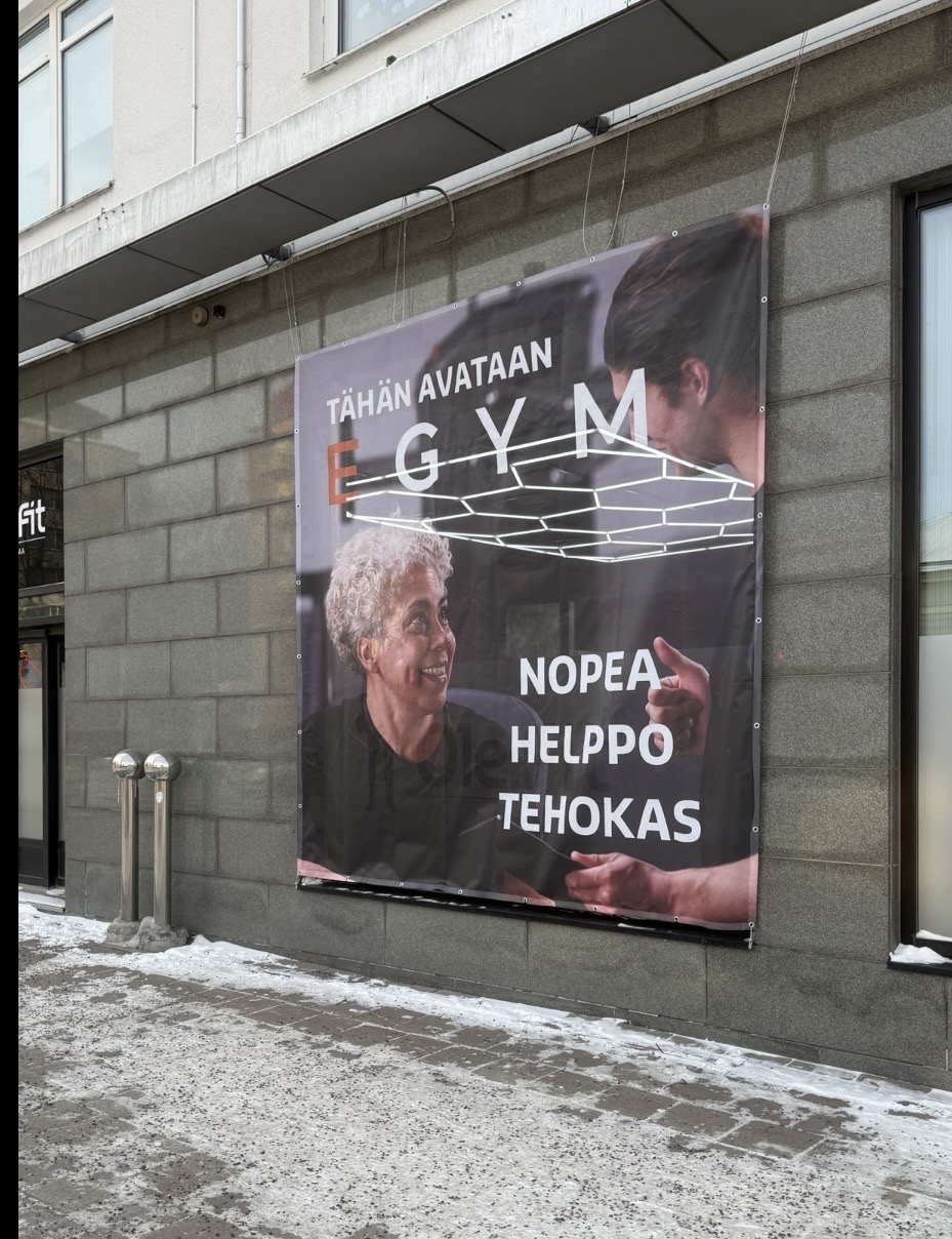 BANDEROLLIT TUOVAT NÄKYVYYTTÄ